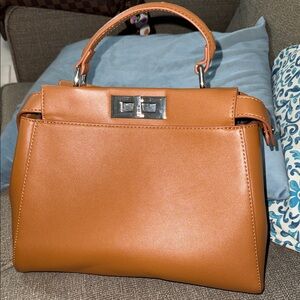 Elegant Tan Handbag